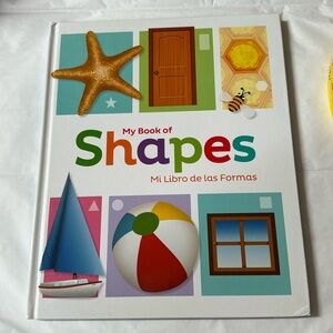 COPY - 🏖️2/6.00🏖️ My Book of Shapes /Mi Libro De Las Formas (English/Spanish)